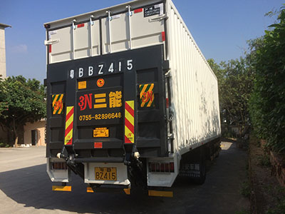 機(jī)動(dòng)車尾板安裝標(biāo)準(zhǔn)，安全與合規(guī)的雙重保障